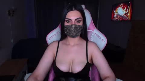   Yasmina   online show from August 4, 5:37 am
