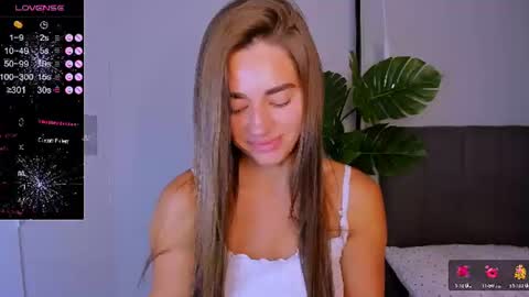 Ashley online show from August 6, 9:47 pm