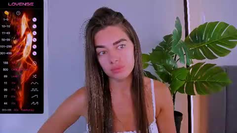 Ashley online show from August 8, 1:11 pm