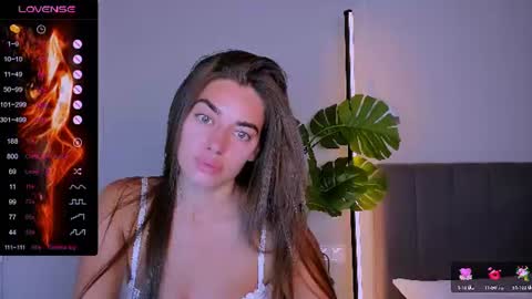 Ashley online show from August 8, 7:36 pm