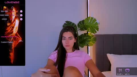Ashley online show from August 10, 4:52 pm