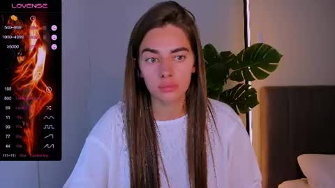 Ashley online show from August 11, 7:38 pm