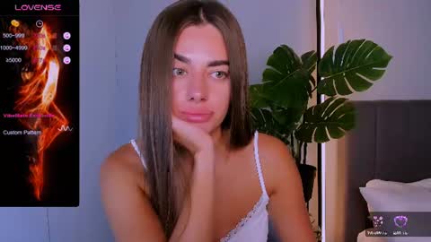 Ashley online show from August 13, 9:51 pm