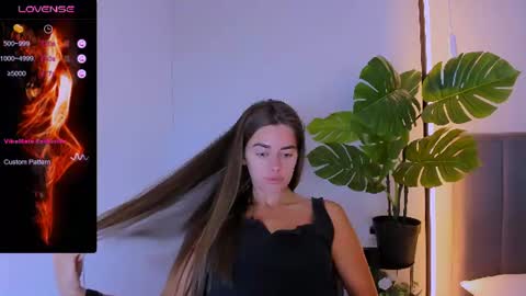 Ashley online show from August 14, 6:55 pm