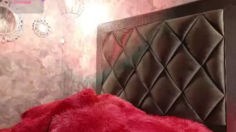 Ashley online show from August 7, 9:09 am