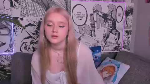 Ashley online show from August 9, 9:38 pm