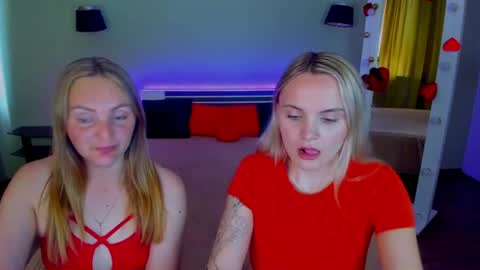 Ashley and Alina online show from August 2, 7:04 am
