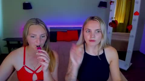 Ashley and Alina online show from August 2, 11:28 am