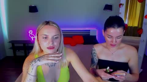 Ashley and Alina online show from August 4, 7:27 am