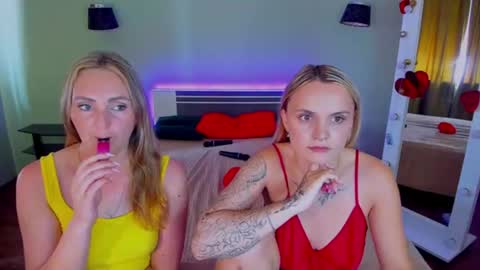 Ashley and Alina online show from August 8, 11:54 am