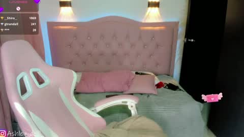 Ashley online show from August 5, 2:53 am