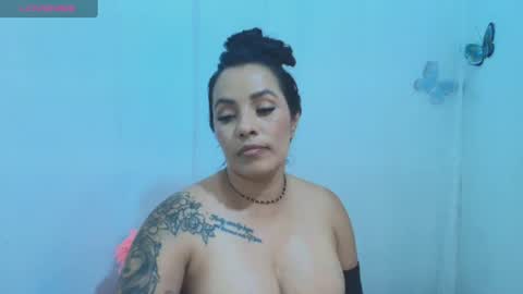 ashley_joyx_ online show from July 9, 4:50 am