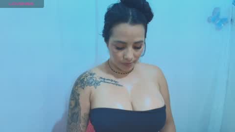ashley_joyx_ online show from July 12, 3:35 am