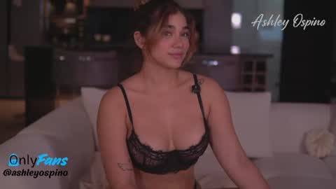  Ashley  online show from July 26, 1:21 am