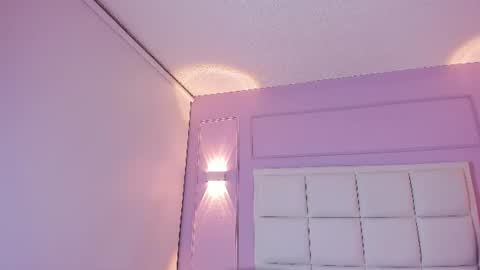 ashley_petit online show from August 1, 11:00 pm