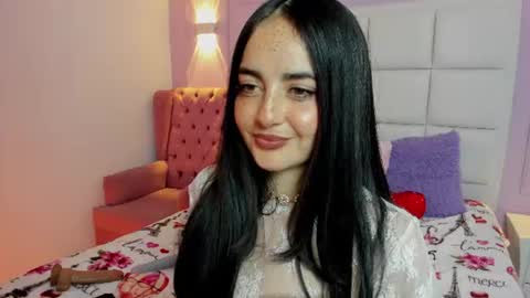 ashley_petit online show from August 8, 6:19 pm