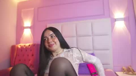 ashley_petit online show from August 16, 2:43 pm