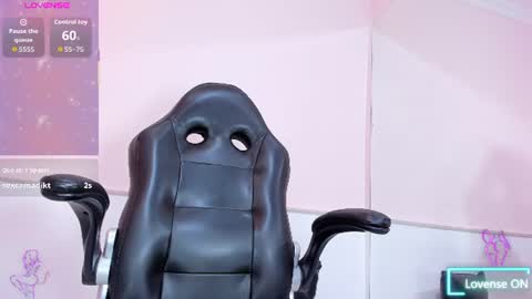 ashleybelmont online show from August 14, 12:14 am