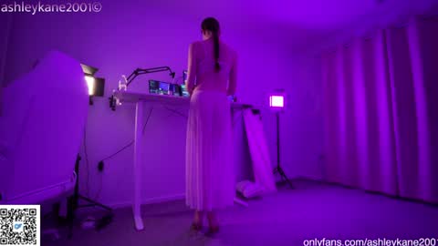 Ashley online show from August 1, 3:12 am