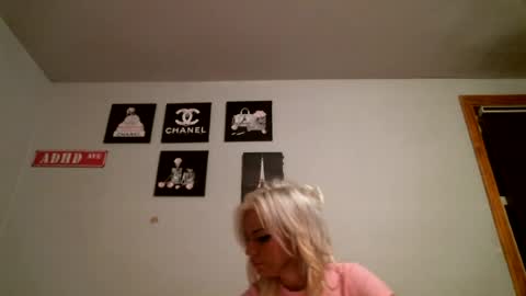 ashleymaddyyyy647935 online show from August 1, 9:15 am