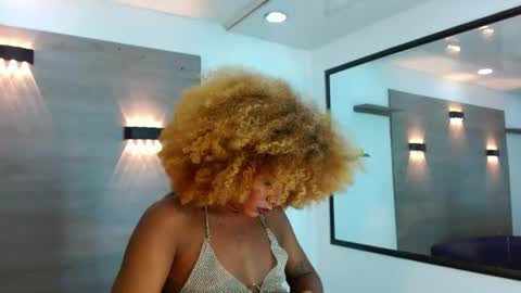 ashleysofiathenison online show from August 10, 9:33 am