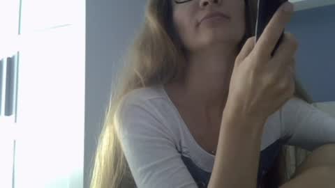 Ashley online show from August 18, 9:26 am