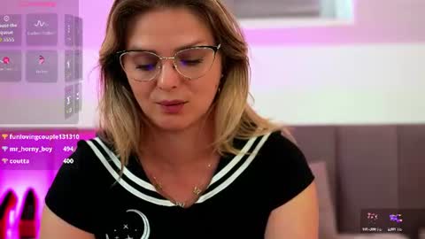 ashleystorms online show from August 5, 12:03 pm