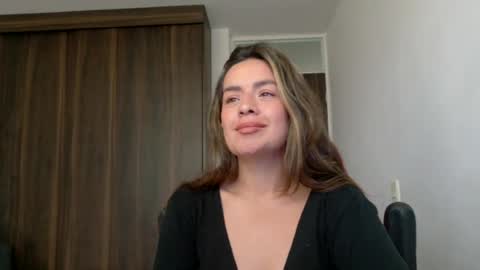 ASHLEY online show from August 4, 3:20 pm