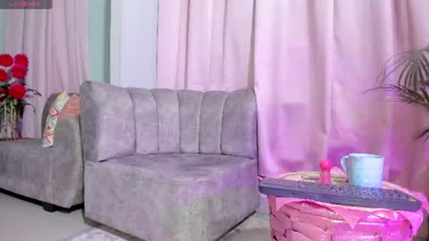 ASHLEY online show from August 6, 2:54 am