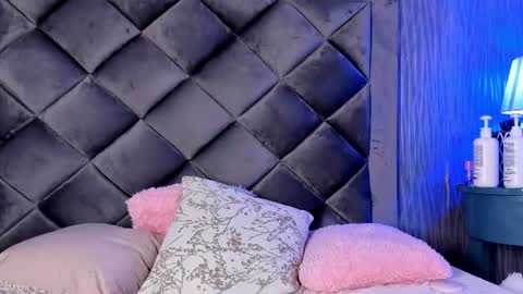 Ashly online show from August 13, 3:15 pm