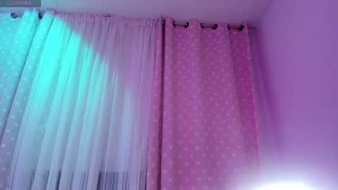Ashly online show from August 6, 11:48 pm