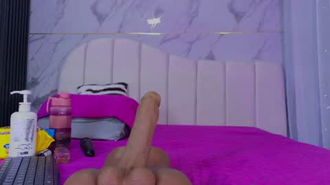 Ashly online show from August 6, 12:59 pm