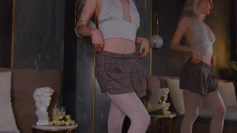 ashlycross online show from August 9, 3:57 pm