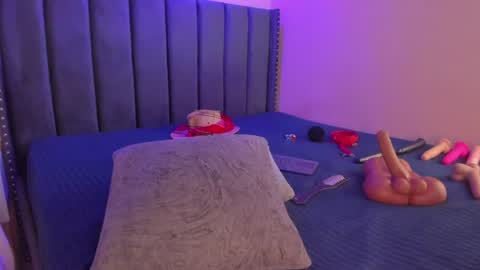 Ashlye online show from September 10, 9:47 pm