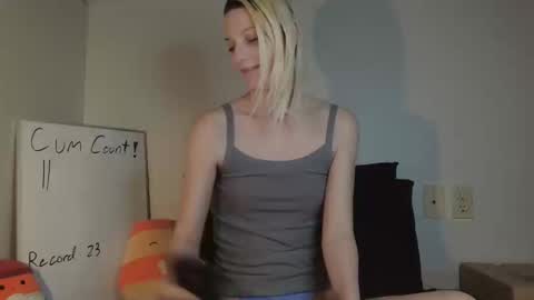 Ash online show from March 29, 12:40 am