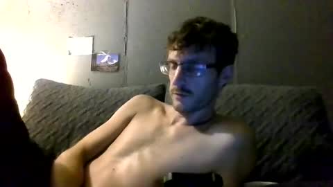 ashton_east914 online show from September 1, 4:41 pm