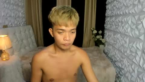 asian_blakefoster online show from June 16, 1:04 am