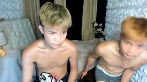 asian_blakefoster online show from June 21, 2:34 am