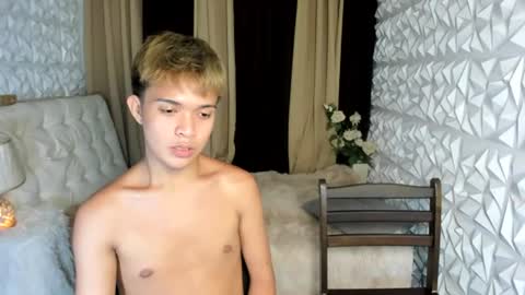 asian_blakefoster online show from June 21, 4:46 am