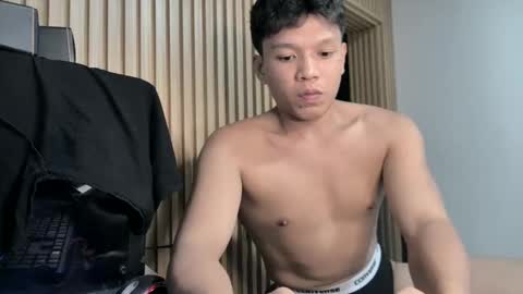 asian_calid22xx online show from April 11, 4:18 pm