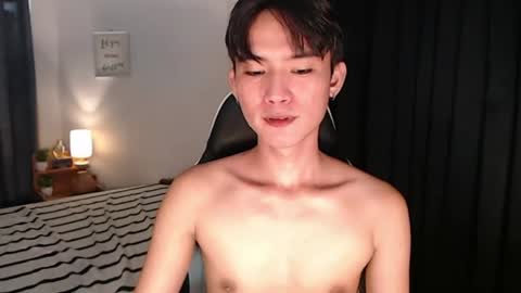 Pat online show from August 8, 1:49 am