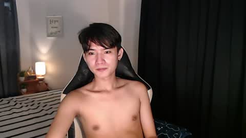 Pat online show from August 12, 12:02 am