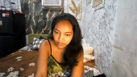 im janeth single mom online show from August 5, 11:14 pm