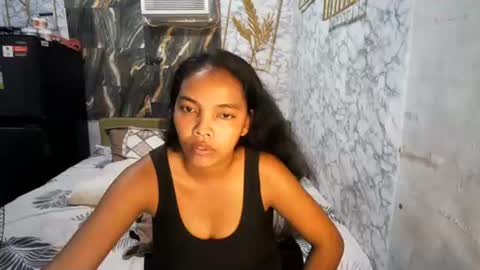 im janeth single mom online show from August 11, 1:40 am
