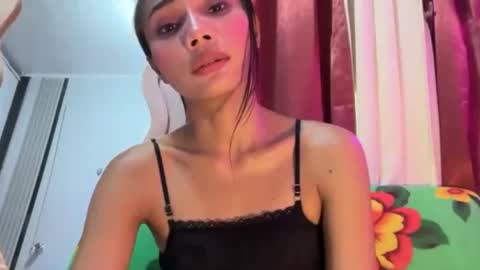 mari online show from August 16, 11:31 pm