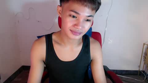 asian_lover05 online show from July 8, 6:01 pm