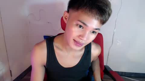 asian_lover05 online show from July 8, 10:25 pm