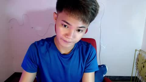 asian_lover05 online show from July 12, 4:24 pm