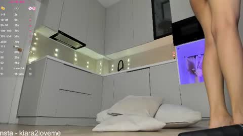 asian_loverpop online show from August 15, 5:44 am