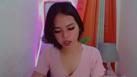 Angel online show from August 11, 11:29 pm